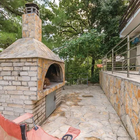 10 Apartamento Donji Karin