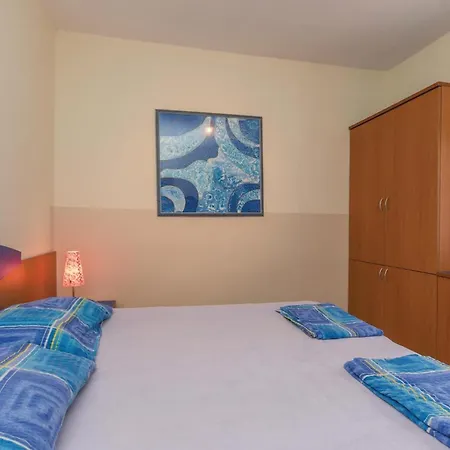 Awesome In With Kitchen